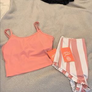 Small latter back NWT small bottoms NWT